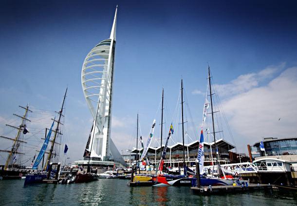 Gunwharf Quays Harbour Apartments Portsmouth Exteriör bild